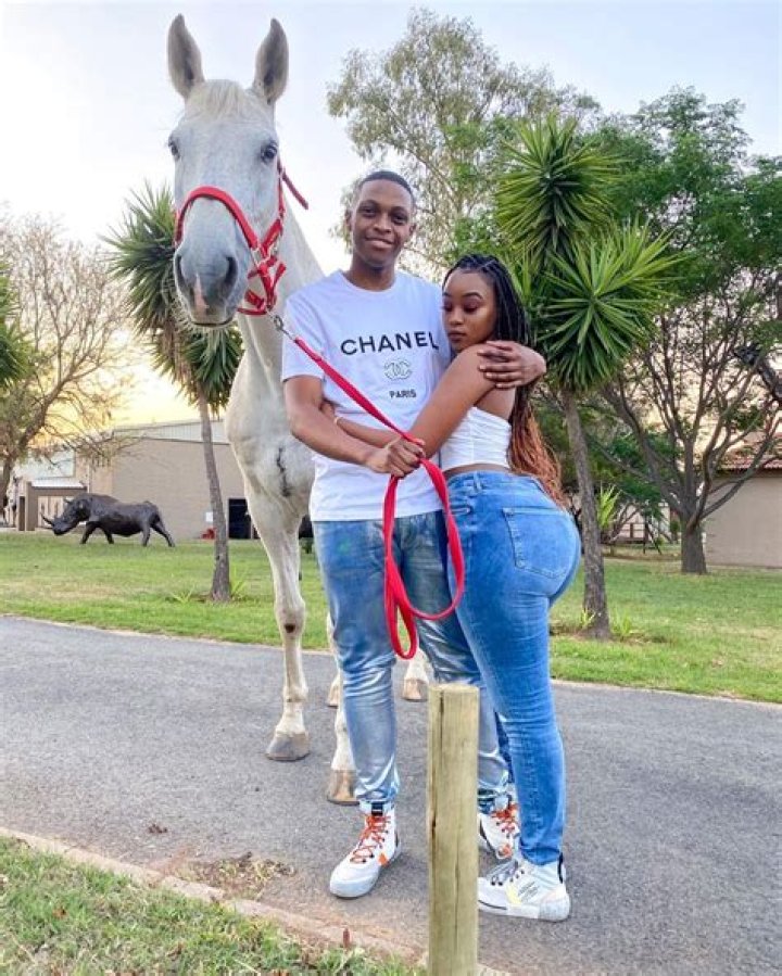 
Andiswa Selepe Height, Weight, Net Worth, Age, Birthday, Wikipedia, Who, Instagram, Biography 