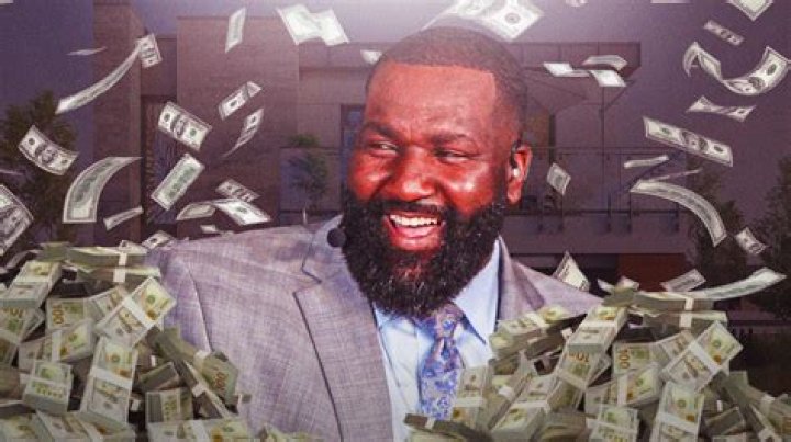 Bill Russell Made Over $20 Million In Net Worth Through His Career