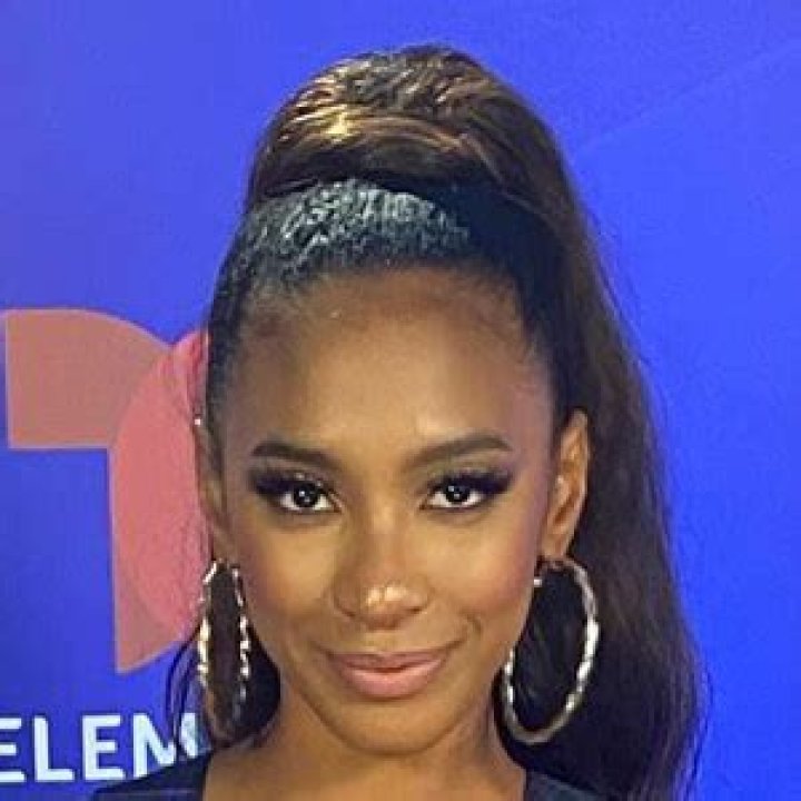 Deshawna Petruschin Height, Weight, Net Worth, Age, Birthday, Wikipedia, Who, Nationality, Biography