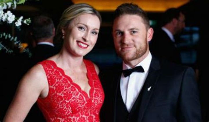 
Ellissa McCullum Height, Weight, Net Worth, Age, Birthday, Wikipedia, Who, Nationality, Biography 