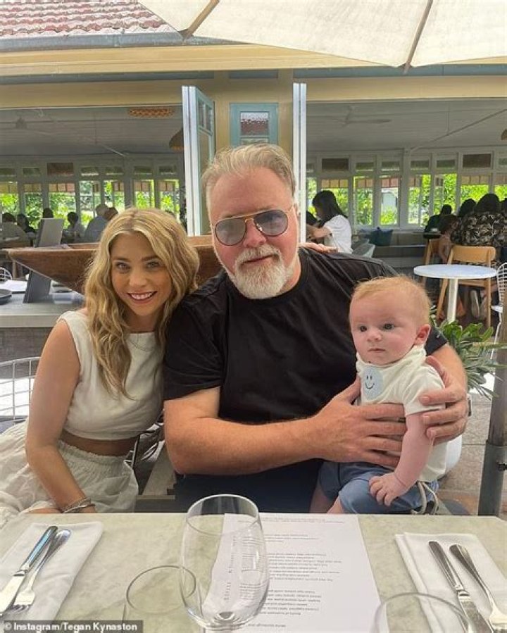 
Fans Think Kyle Sandilands New Girlfriend Tegan Kynaston Is Pregnant And Debuted Her Baby Bump On Social Media 
