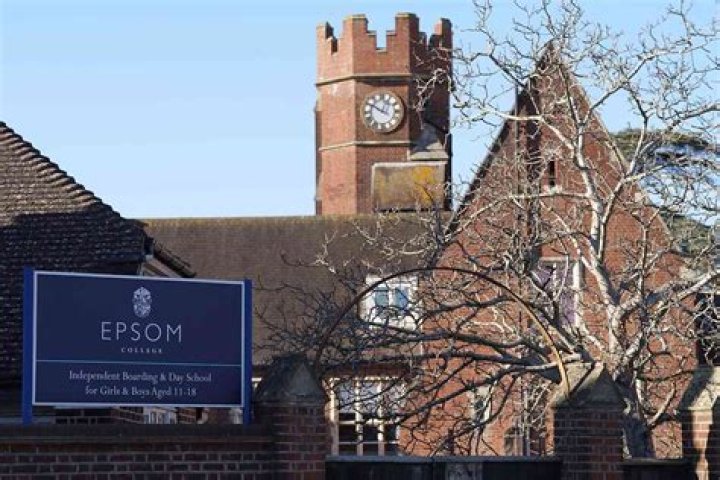 
Head of Prestigious UK School Found Dead on Campus Alongside Husband, 7-Year-Old Daughter 