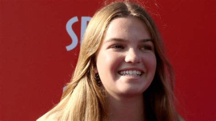 HelloItsVG Height, Weight, Net Worth, Age, Birthday, Wikipedia, Who, Instagram, Biography