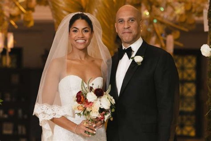 
Is Cory Booker Married? Check Out Cory Bookers Girlfriend, Wife, Height, Net Worth, And More 