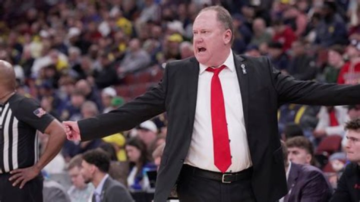 
Juwan Howard Could Actually Be Arrested For Assault, How Is Greg Gard Doing After Punch On The Head? 
