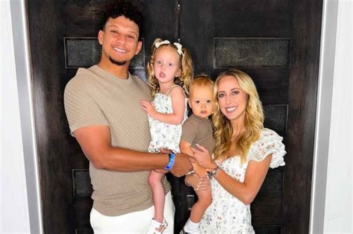 
Karrick Martin Has A Beautiful Family Of Three With Wife Brittany Martin 