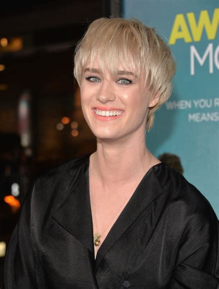 Mackenzie Possage Height, Weight, Net Worth, Age, Birthday, Wikipedia, Who, Nationality, Biography