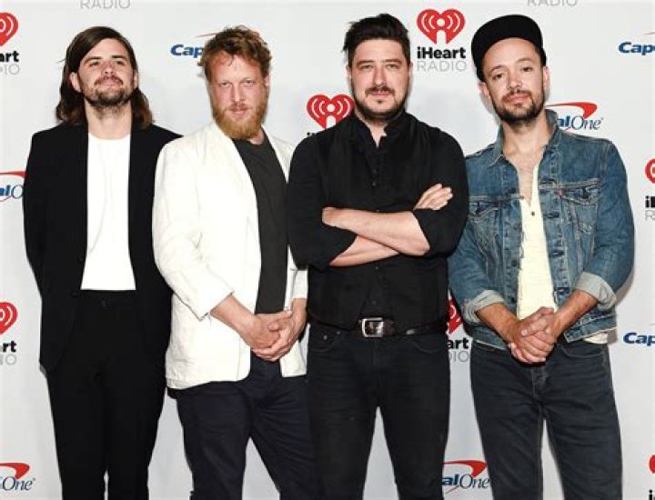 
Mumford And Sons Band Members 