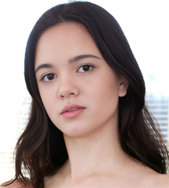 Skylar Derulo Height, Age, Family, Biography, Wiki, Net Worth