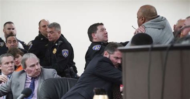 
WATCH: Video shows man lunging at Buffalo supermarket shooter Payton Gendron during life sentence hearing 