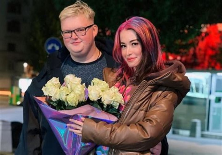 
Who Is Boombl4 Girlfriend 2022 After Divorce With Wife LiQueen? 
