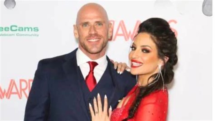 
Who Is Peter Bell Wife? Everything To Know About His Married Life 