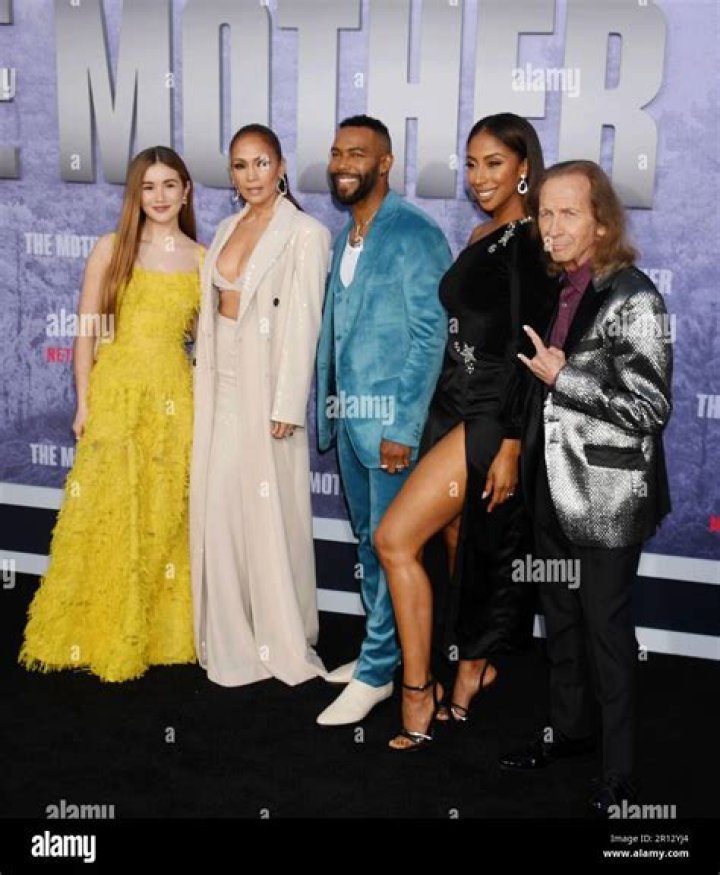 Who Is Yvonne Senat Jones Husband Charles Jones? Meet The Orville Actress On Instagram